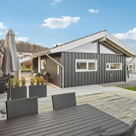 Gorgeous In With Wifi Holiday home
